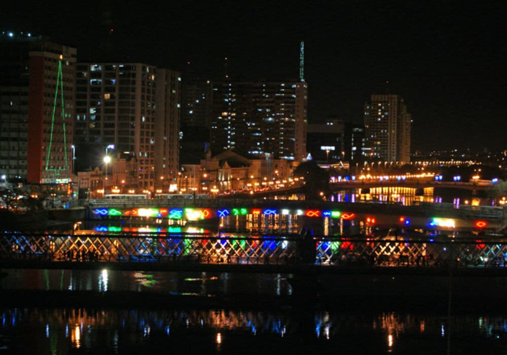 Vida noturna em Recife